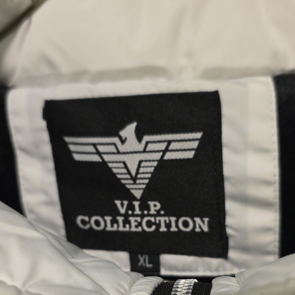 VIP White and Black Men's Vest - Picture 4 of 10